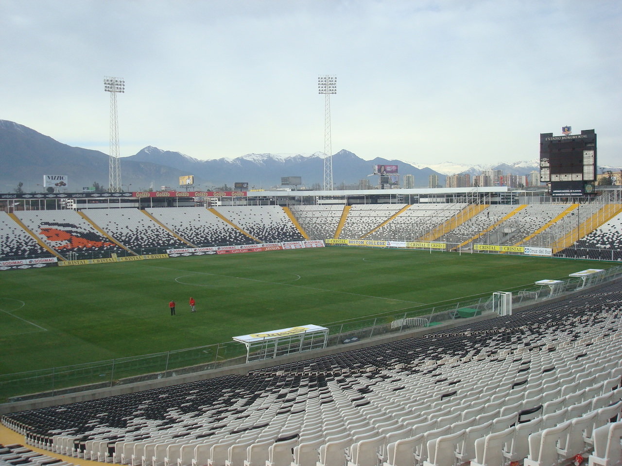 vue panoramique Estadio Monumental David Arellano (Santiago du Chili)